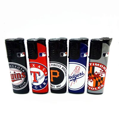 Πυροστασία Dongyi Windproof Lighter EUR Standard Dy-F001 Προσαρμοσμένο αίτημα 8.11*2.49*1.32 CM